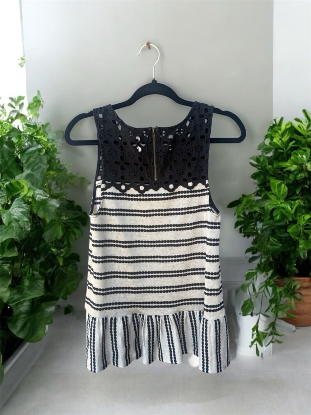 Free People "Molly's Retro Peplum" sleeveless tank top small - Picture 3 of 3